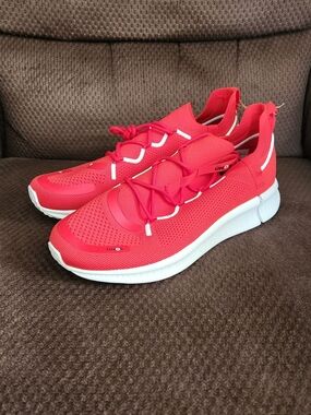🎉 Men's NWT Unos Sneakers